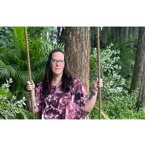 Meet your Posher, Debra